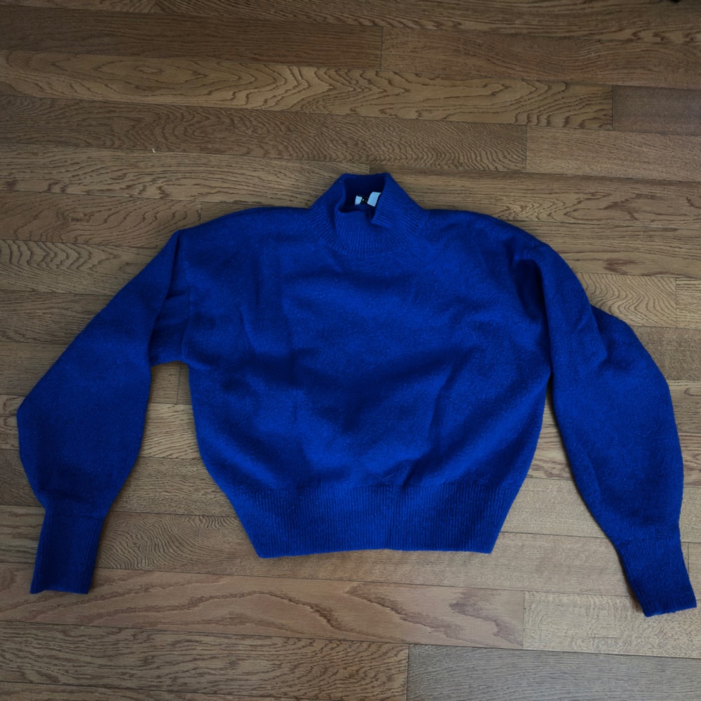 Fall/Winter &Other Stories and A&F Sweaters (Set of 4)